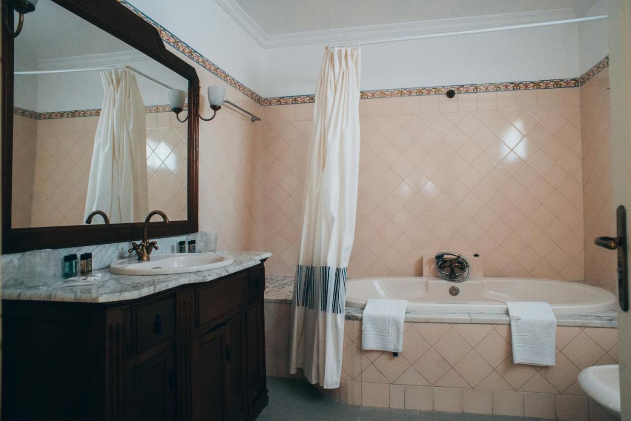 Guesthouse Da Vila Mourão 외부 사진